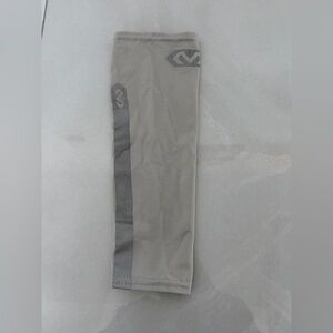 McDavid Compression Arm Sleeve Medium PRICED TO SELL